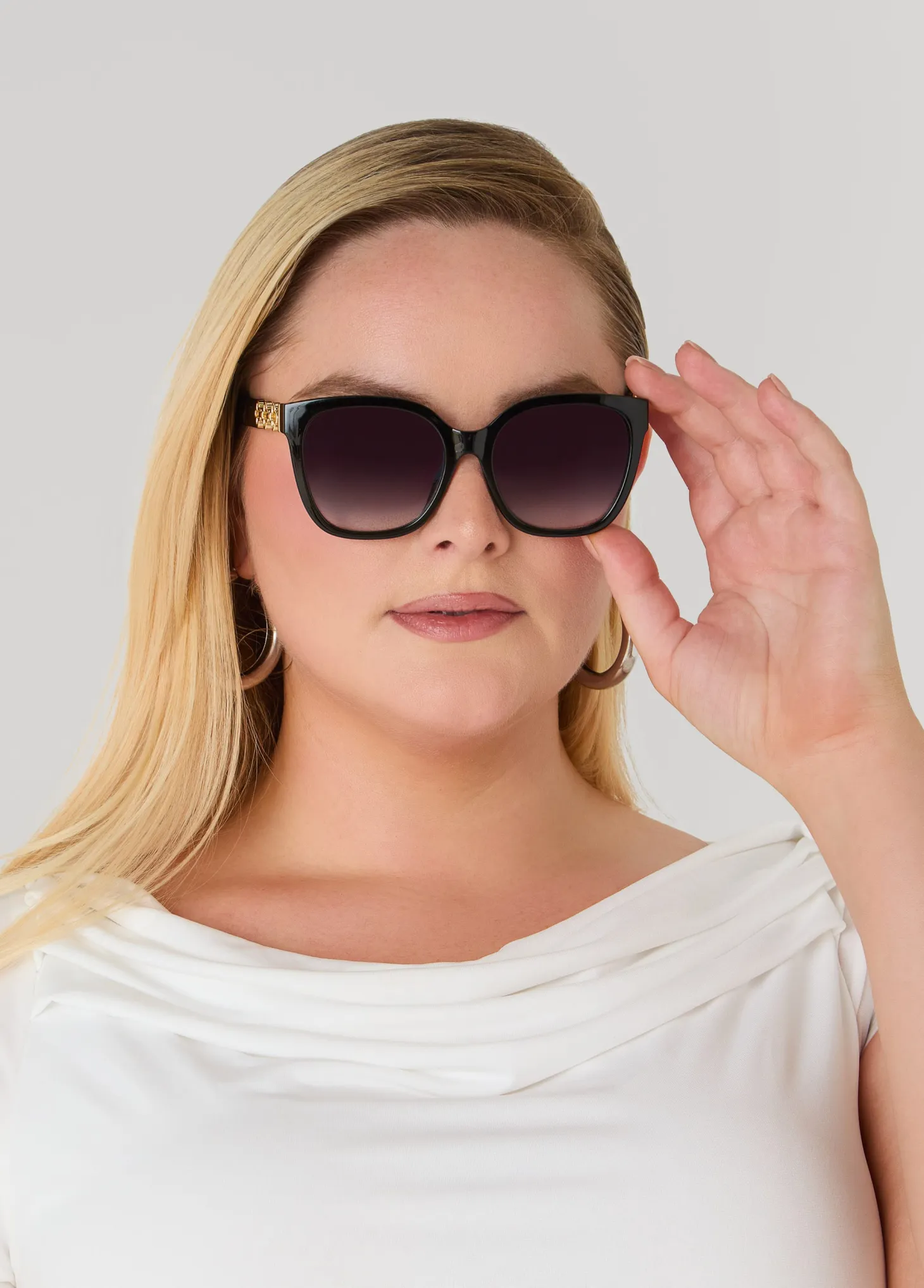 Clover Cutout Sunglasses
