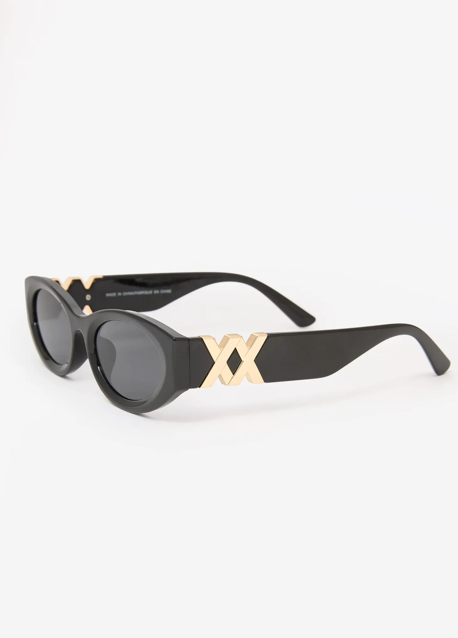 Embellished Cat Eye Sunglasses