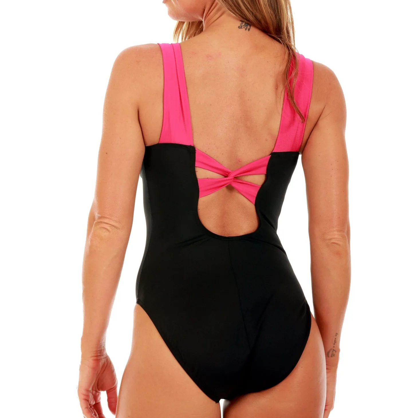 InstantFigure Knotted Swimsuit