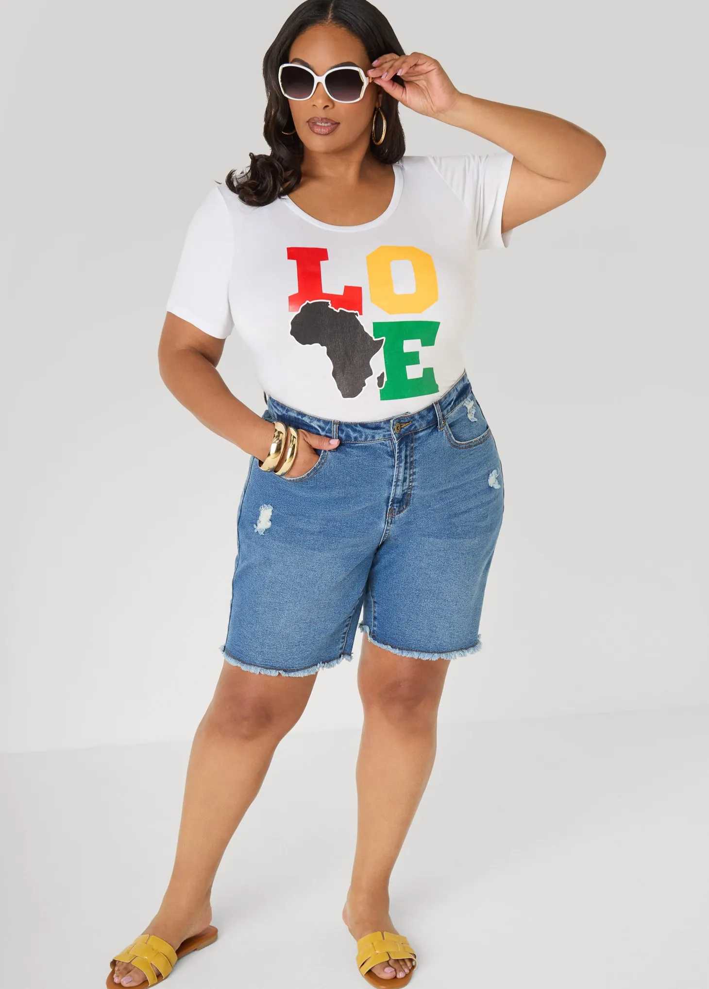 Love Africa Graphic Tee