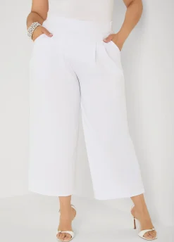 Pleated Wide Leg Capris