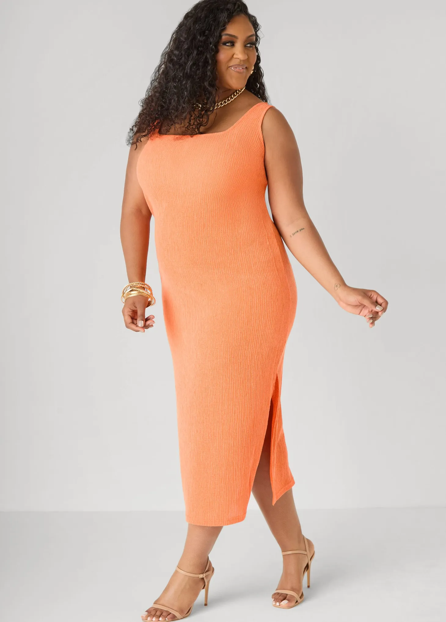 Textured Square Neck Midaxi Dress