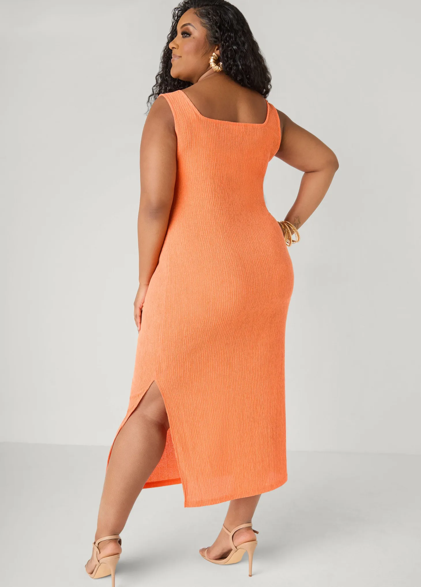 Textured Square Neck Midaxi Dress