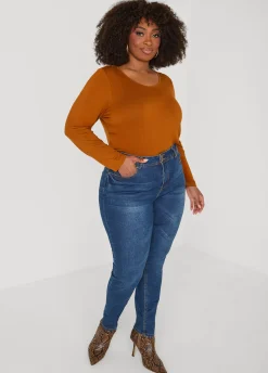 The Basic Long Sleeved Tee