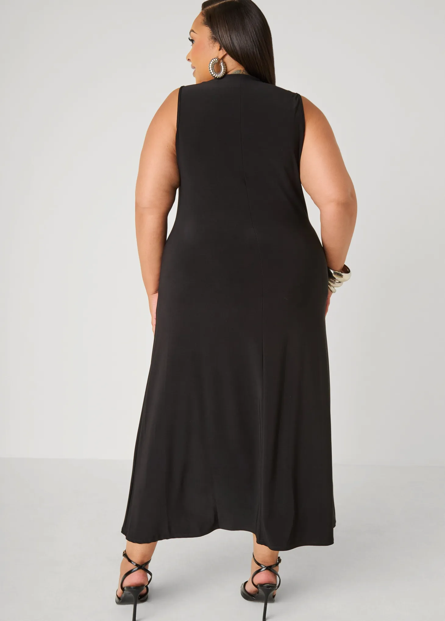 V Neck Maxi Knit Dress